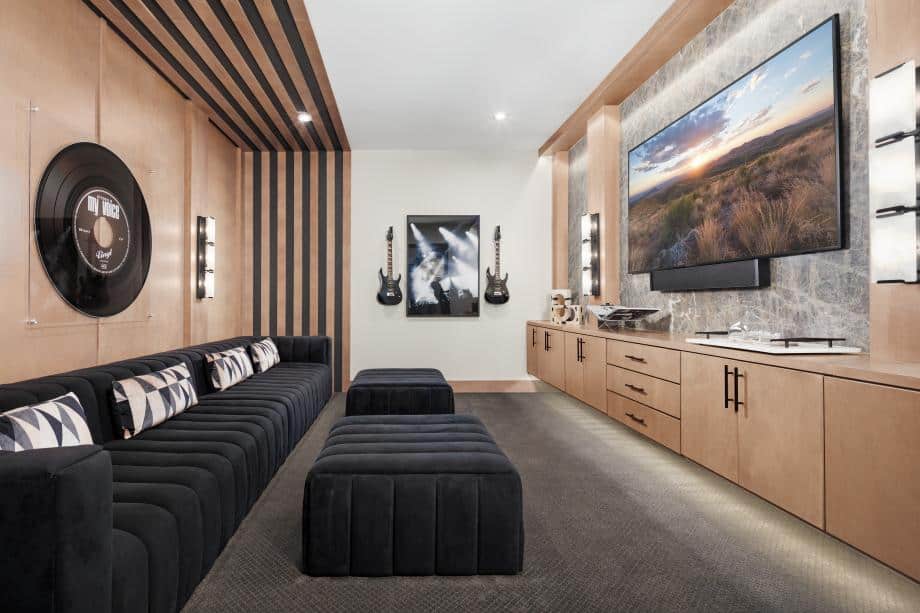 Traviso_Vivia_MediaRoom_1_920