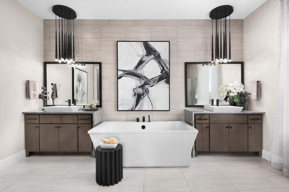 Traviso_Vivia_PrimaryBathRoom_1_920