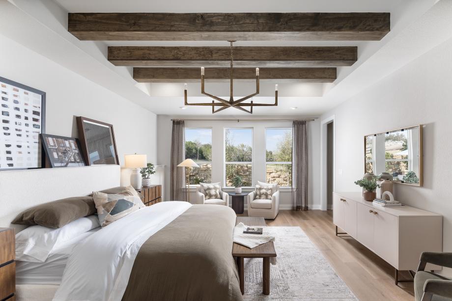 Travisso_Haywick_PrimaryBedroomSuite_1_920