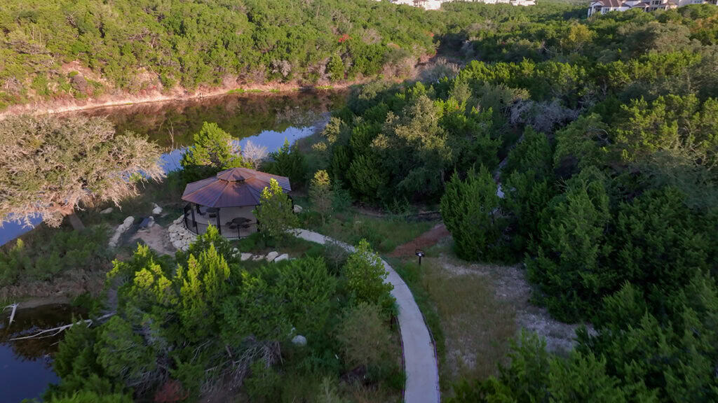 life-here-carousel1-03