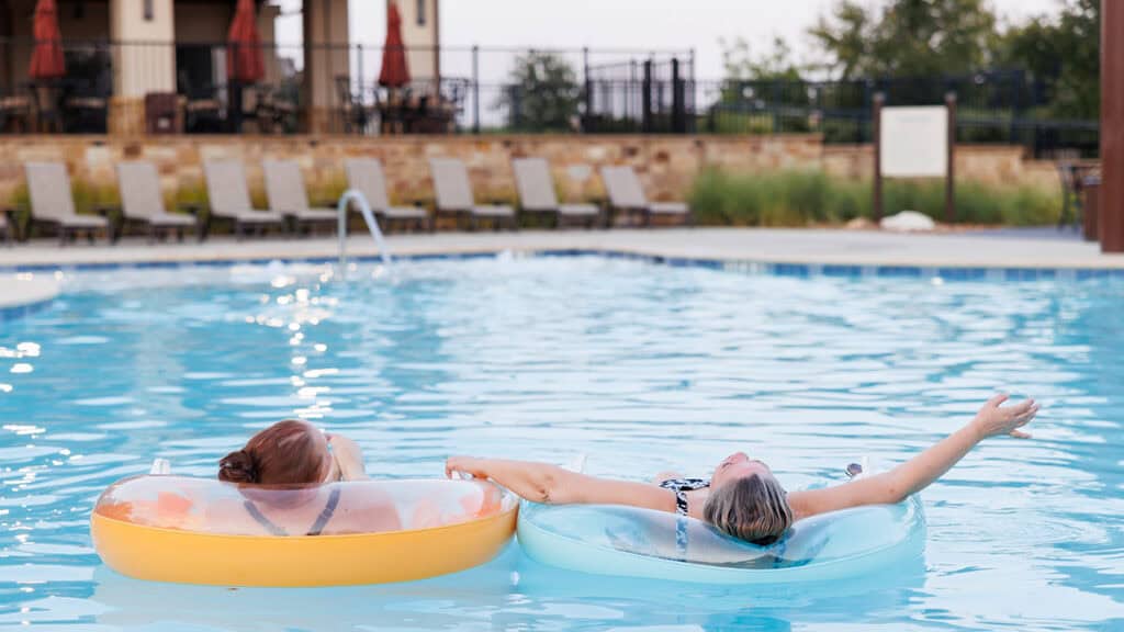 life-here-carousel1-04